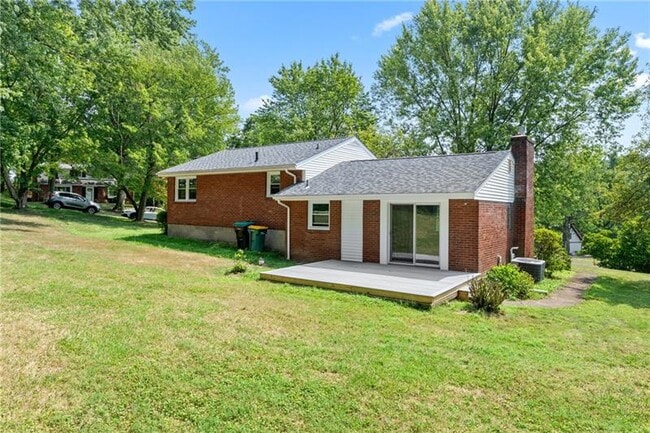 Building Photo - 4030 Circle Dr