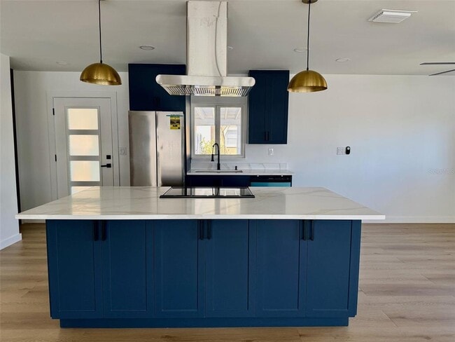 Building Photo - 3930 E Eden Roc Cir