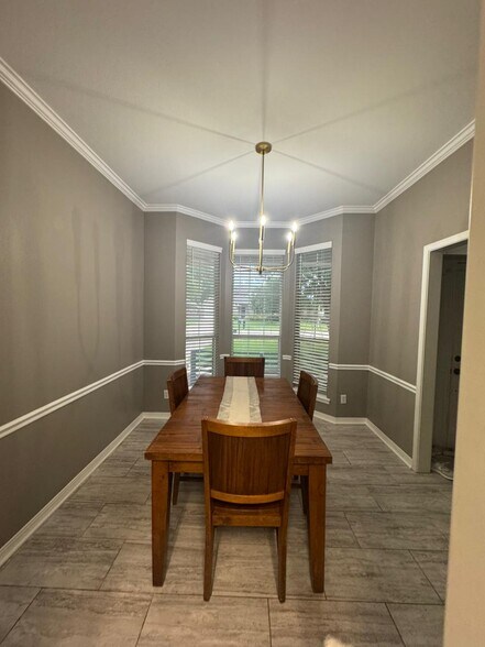 Building Photo - 5307 Meadowsweet Cir