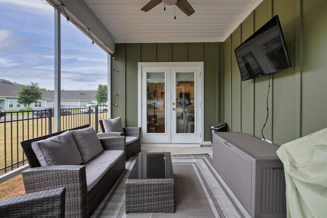 Building Photo - 131 Dusky Wy