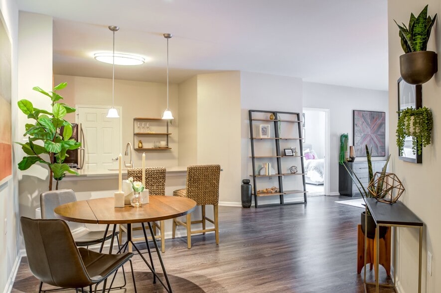 Building Photo - The Highlands at Cherry Hill