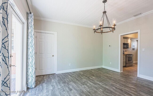 Building Photo - 693 Law St