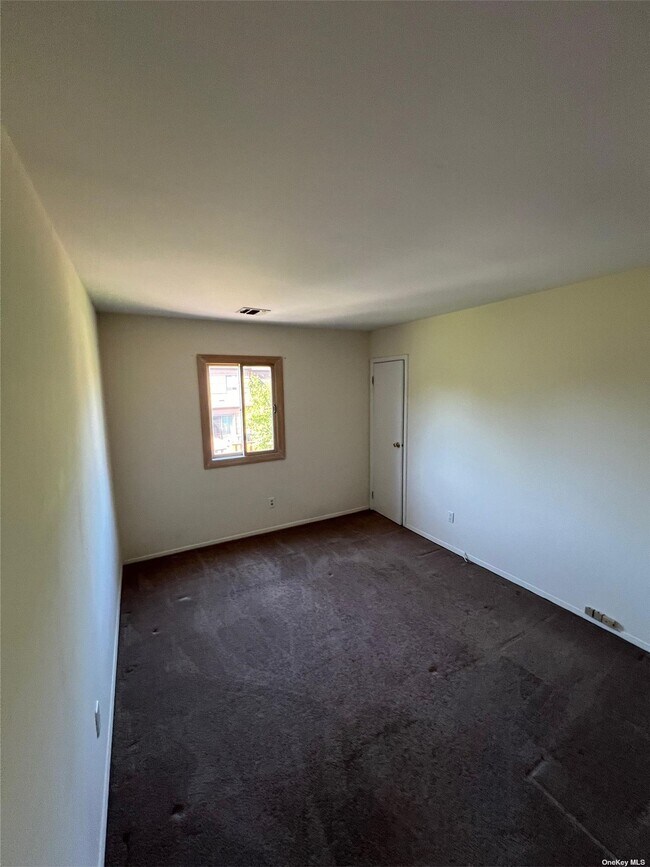 Building Photo - 190 Scarlett Dr