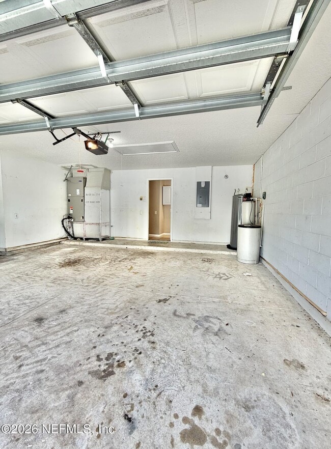 Building Photo - 12962 Brians Creek Dr