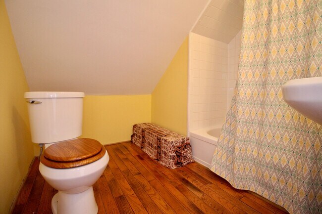 Building Photo - Eastern Parkway