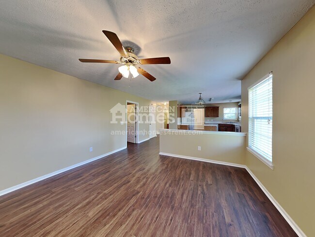 Building Photo - 720 Burr Oak Drive