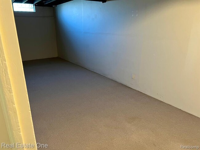 Building Photo - 1629 Glenbrooke Ct