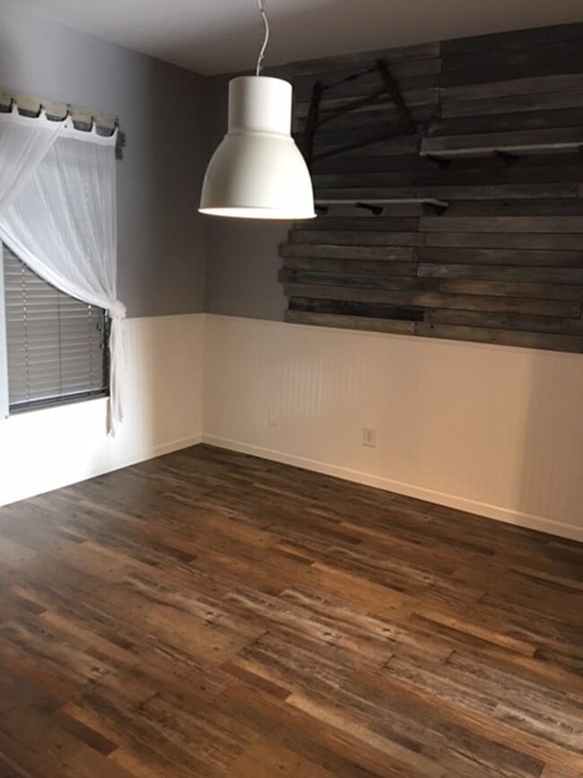 Building Photo - Beautiful 4 Bedroom Home in Marysville AVA...