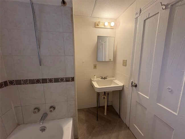 Building Photo - 234 Ackley Ave