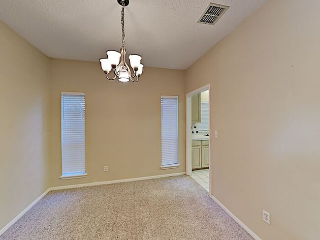 Building Photo - *No Application Fee*