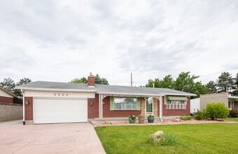 Building Photo - 3560 S Cochise Dr