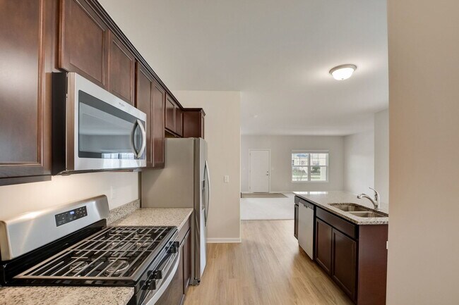 Building Photo - 708 Station Blvd