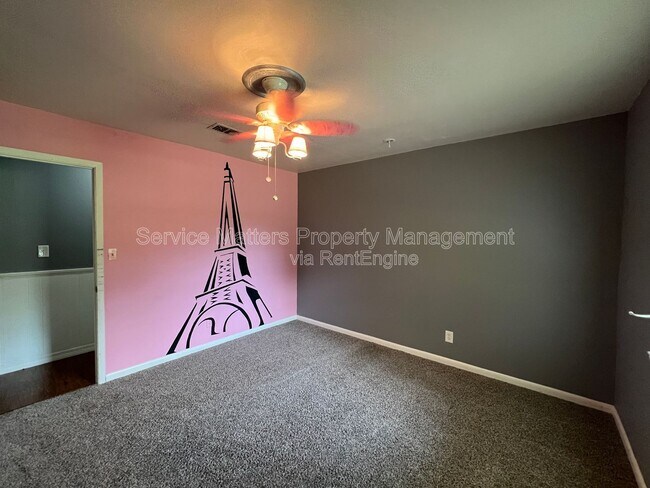 Building Photo - 5432 Homestead Dr