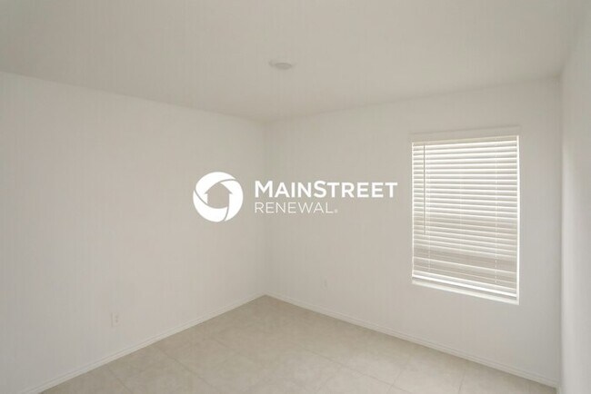 Building Photo - 3 Bedroom Pet-Friendly Home in Crandall, TX with Main Street Renewal