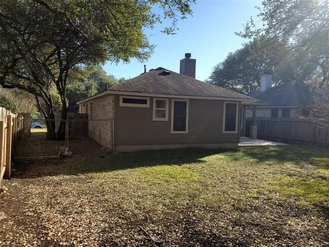 Building Photo - 719 Birch Brook Ln