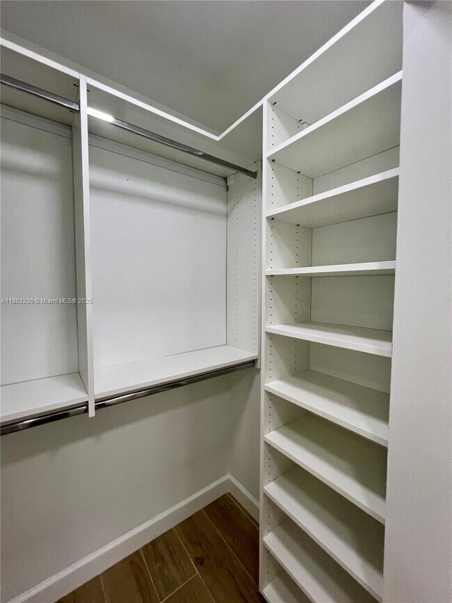 Building Photo - 20848 SW 118th Ave