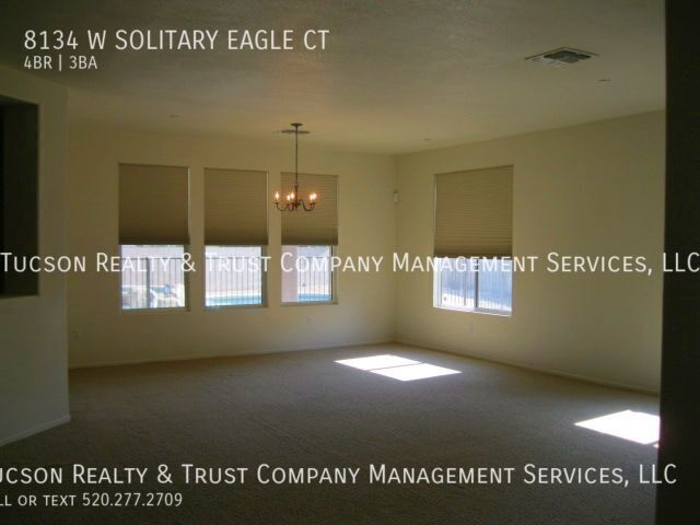 Building Photo - Nestled to the west of the Tucson mountains