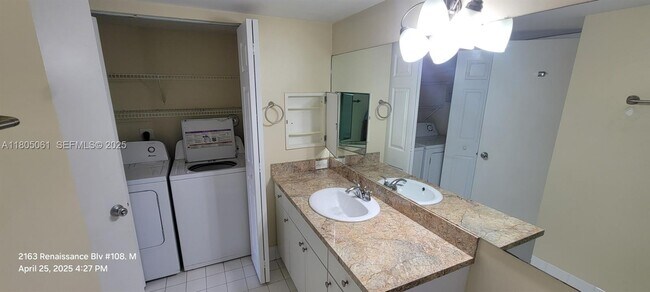 Building Photo - 2163 Renaissance Blvd