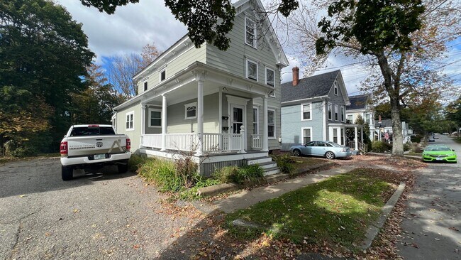Building Photo - 24 Mt Vernon St