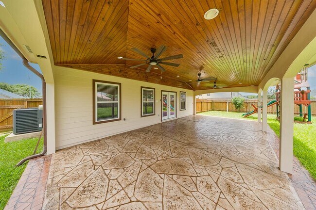 Primary Photo - 1122 Reedpoint Dr