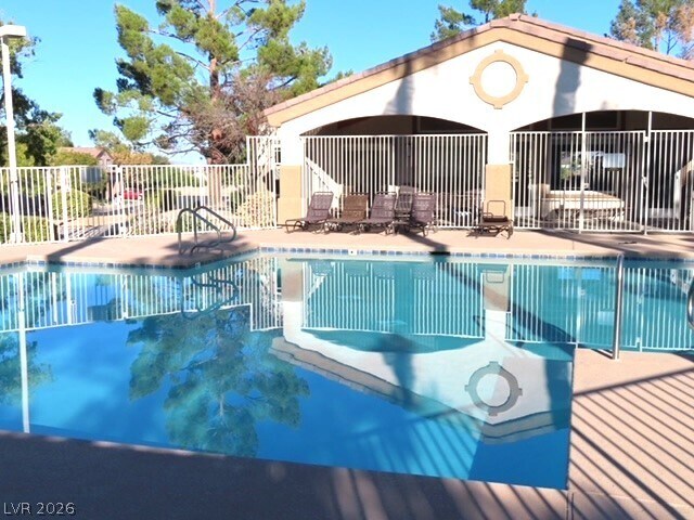 Building Photo - 1623 Cave Spring Dr
