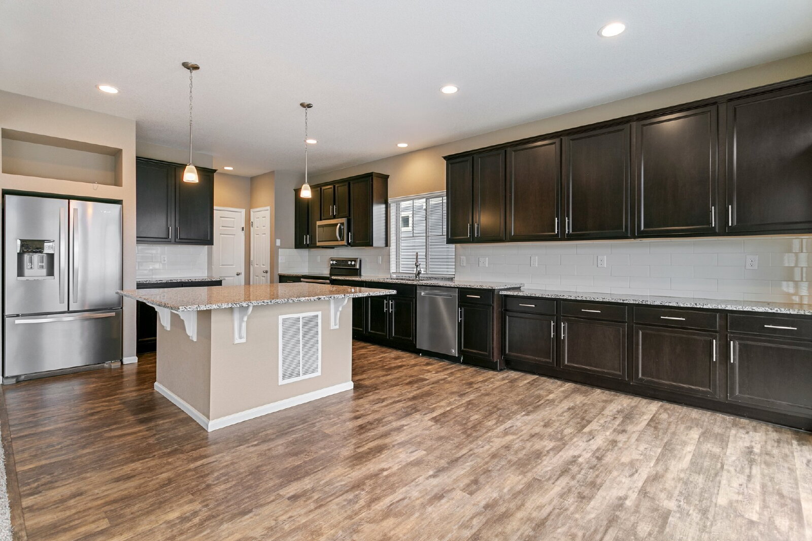 Building Photo - Spacious Banning Lewis Home with Finished ...