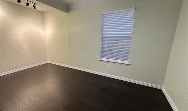 Building Photo - 13731 Biggs St