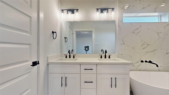 Building Photo - 12236 Kirkgard Dr