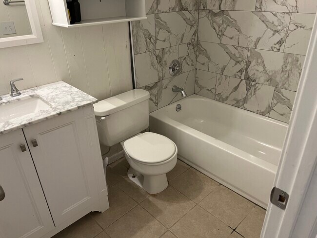 Bedroom 3 bathroom - renovated - 1713 Burney Branch Dr