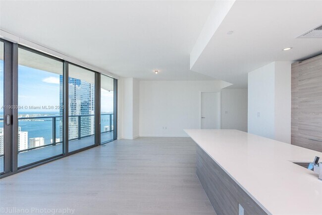 Building Photo - 1300 S Miami Ave