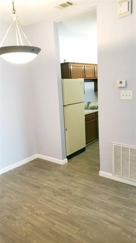 Building Photo - 2105 Count Fleet Dr