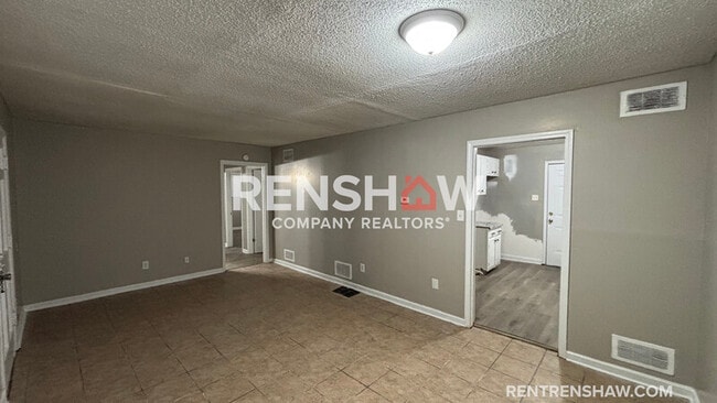 Building Photo - 4829 McCrory Ave