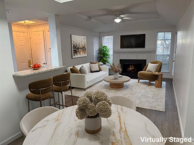 Building Photo - 8510 Park Ln