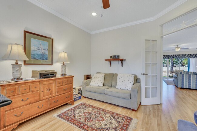 Building Photo - "Spacious Golf and Lagoon View 2 Bed, 2 Bath Rental Home in Sun City!