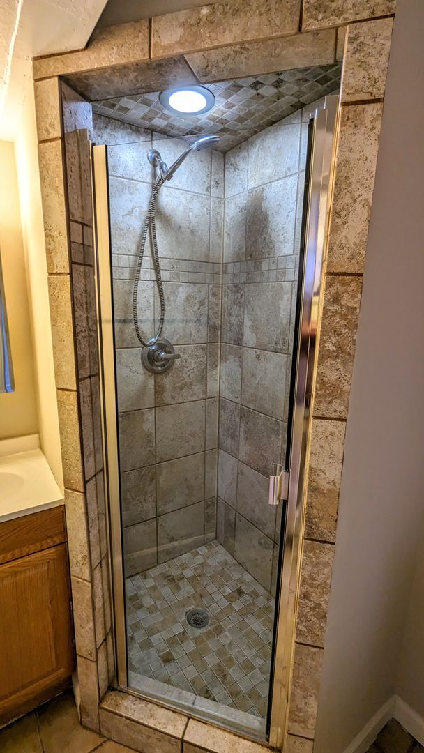 Building Photo - Beautifully Restored 4 Bed 2 Bath Home in ...
