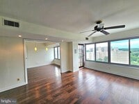Building Photo - 5340 Holmes Run Pkwy