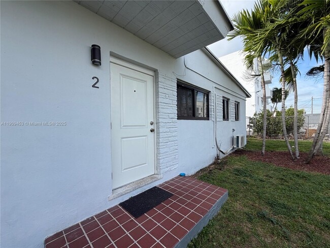 Building Photo - 600 SW 10th St