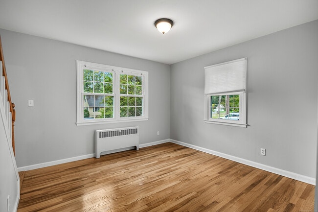 Building Photo - 57 Wampus Way