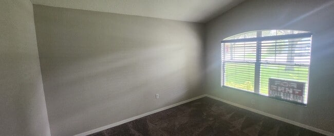 Bonus Office or 4th Bedroom - 6739 Bluff Meadow Ct