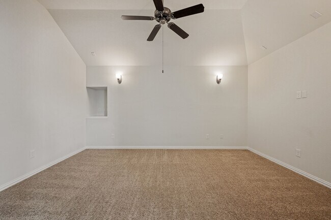Building Photo - 16870 Olympic National Dr