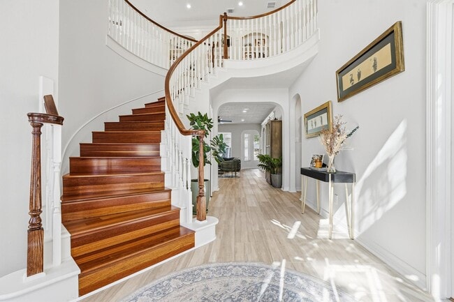 Building Photo - 6119 Durango Bay Ln