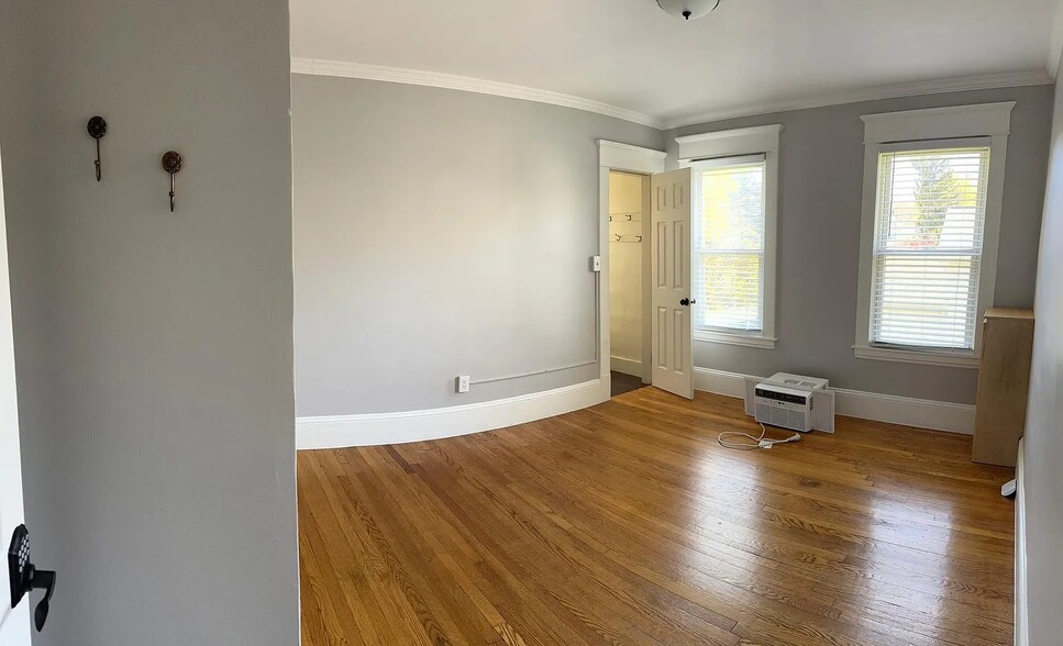 Building Photo - 24 Lawler St