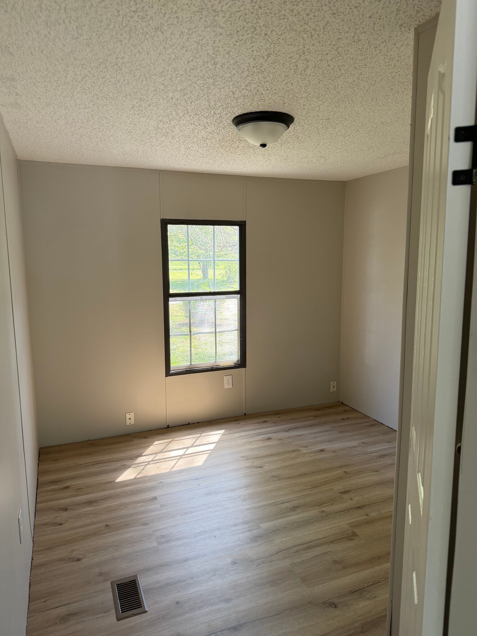 Building Photo - 363 Rolan Gooch Rd