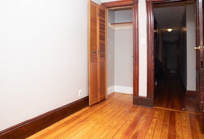 Building Photo - 12 Payson Ave