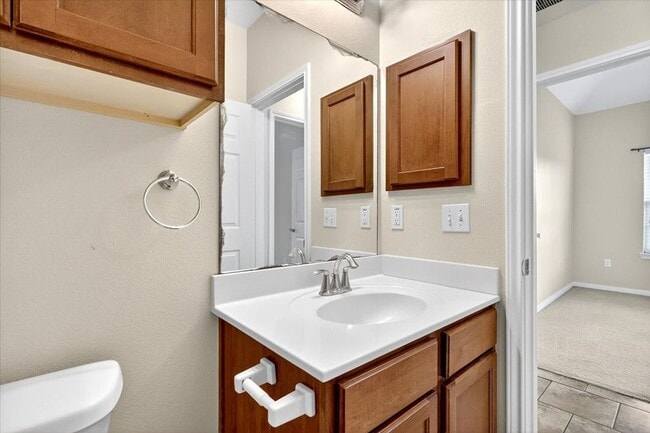 Building Photo - 6018 Tapestry Dr