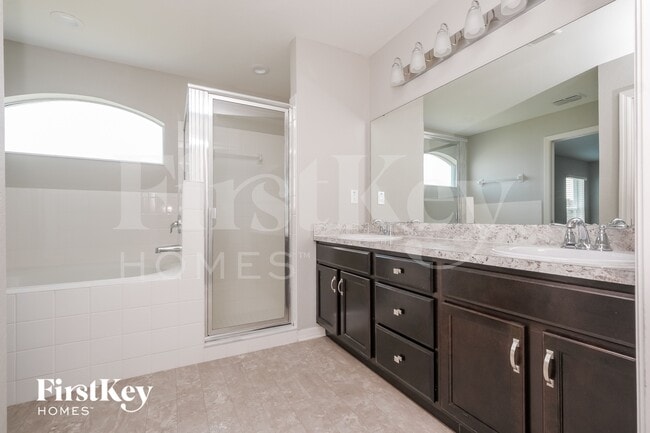 Building Photo - 5336 White Egret Ln