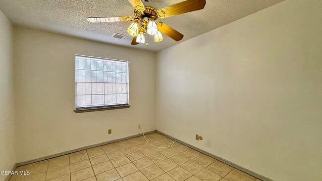 Building Photo - 4705 Frankfort Ave