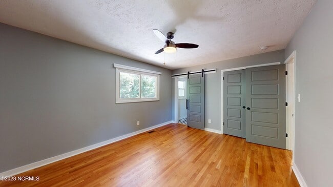 Building Photo - 505 W Rhode Island Ave