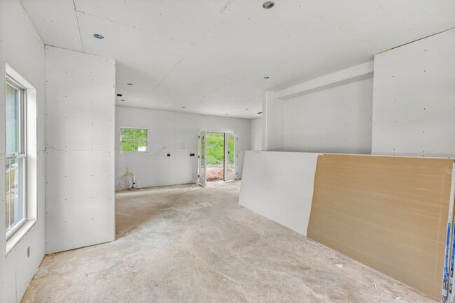 Building Photo - 3286 Wire Rd