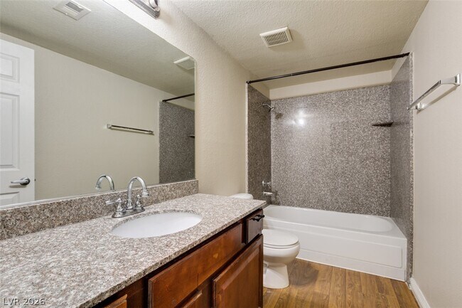 Building Photo - 4450 Sandy River Dr